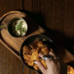 Nava – 5. Πατάτες χρυσοβίτσας με κρέμα μετσοβόνε