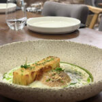 Σίλφιον 6. Πατάτες χρυσοβίτσας ψητές με κρέμα γραβιέρας και μελάτο αυγό